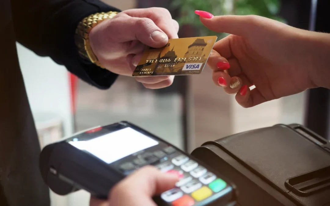 Accepting Payments as a Canadian Business in 2026: Solutions, Costs, and Compliance